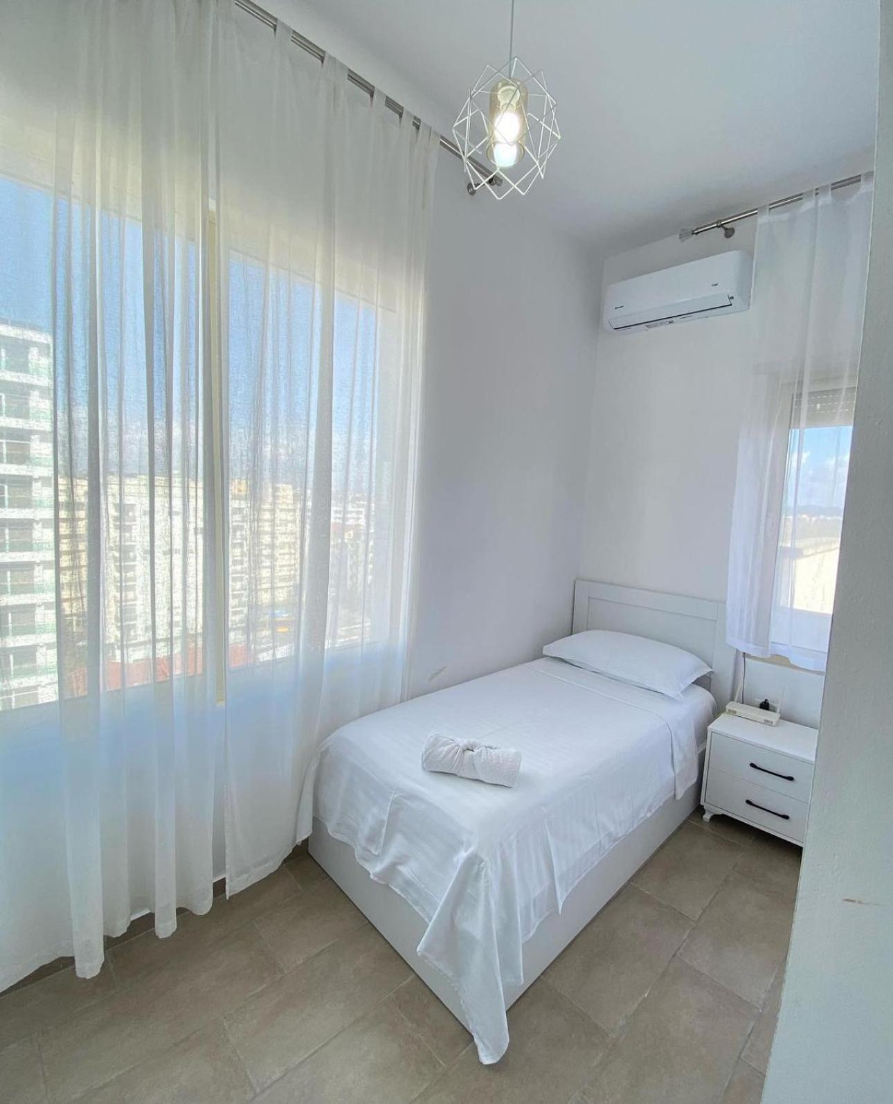 Prestige Apartament Sea View ดูร์เรส ภายนอก รูปภาพ